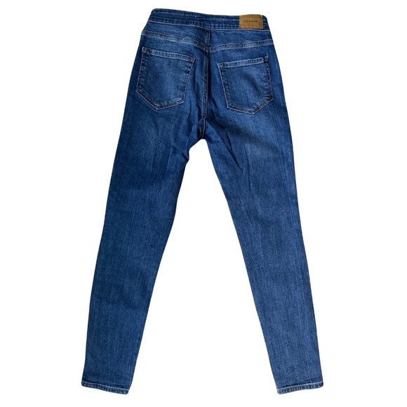 ZARA Z1975 High-Rise Skinny Jeans Blue Button Detail Sz 2 Y2K Revival Coquette - Picture 2 of 8